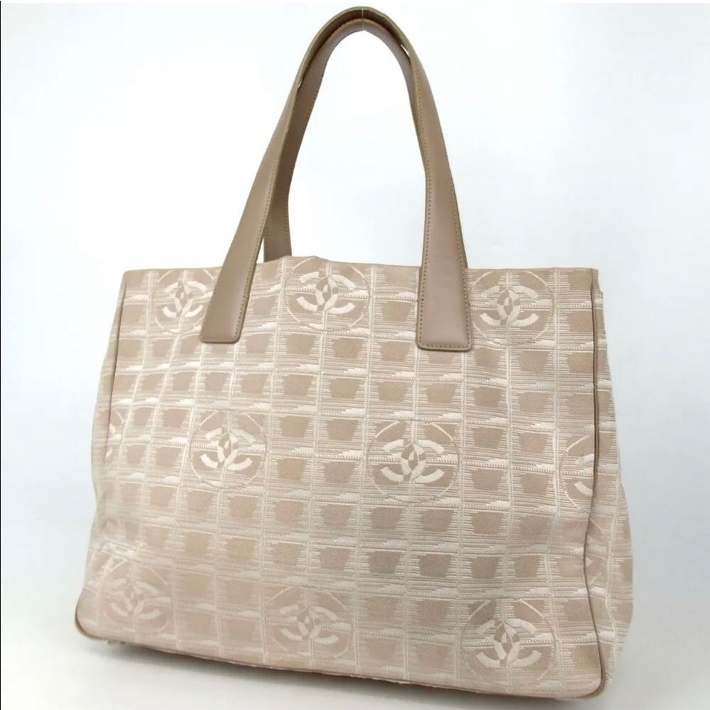 ❌SOLD❌Chanel New Travel Line MM Tote Bag